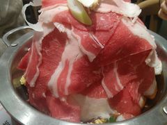 谷饲牛肉富士山寿喜锅-沼津港渔市(宏伊国际广场店)