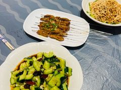 -肥肥虾庄·金牌油焖大虾(杨园滨江时代walk店)