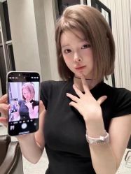 -PE SALON 