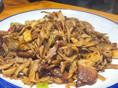 笋烧腊肉-清风园肘子馆(万家大激店)