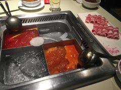 -海底捞火锅(银泰中心店)