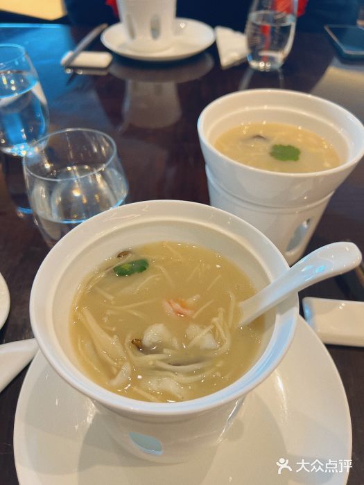名佳荟鱼茸海鲜羹图片