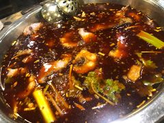 -肖肖酸萝卜鱼火锅(总店)