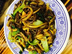 -汇吃汇喝美食街(上海建发浦悦荟广场店)