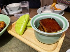 东坡肉-弄堂里