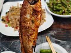 烤小猫鱼-零零後碳烤大排档(曙光星城旗舰店)