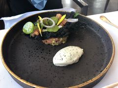 盘煎烟熏三文鱼-上海和平饭店华懋阁 Cathay Room