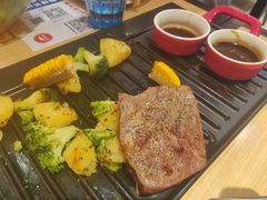 -必胜客(WOW中心城店)