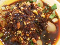 -拈签一笑黄牛肉辣卤串串