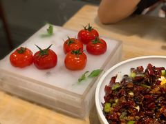 番茄脆菇沙拉-小大董·烤鸭(五棵松店)
