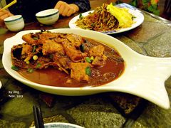 黄鱼炖豆腐-东四民芳餐厅(世茂工三店)