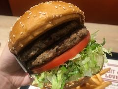 -The Habit Burger Grill 哈比特汉堡(爱琴海店)