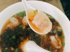 -街头顶黄记馄饨王(中山中路店)