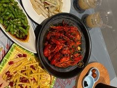 -肥肥虾庄·金牌油焖大虾(杨园滨江时代walk店)