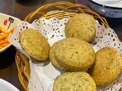 -富正毅三下锅·湘西韵味(天门山索道店)