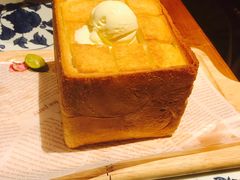 面包诱惑-绿茶餐厅(王府井永宁门店)