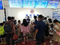 -奥冠体育华师附中恒温游泳馆