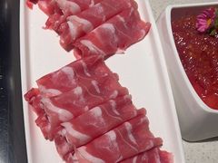 -海底捞火锅鲜切牛肉主题店(长寿路店)