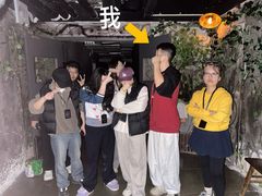 -荒岛实景沉浸密室(江汉路1店)