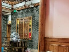 -百年川椒重庆老火锅(光谷店)