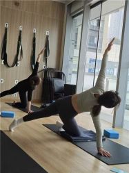 -亦美瑜伽·普拉提