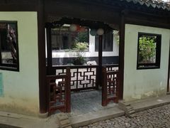 -汇龙潭