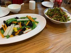 -德泰楼餐饮(莲湖路店)