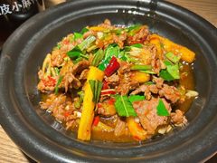柠檬香草芒果炒黄牛肉-茄子恰恰·新云南小炒(坪山益田店)