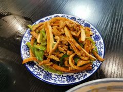 青椒干子肉丝-一味老卤面(大石桥店)