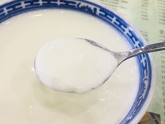 -赵记传承特色牛奶甜品(泉城广场店)