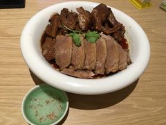 -锦粤宫·融合粤菜(上海金沙江店)