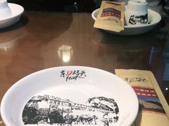 -东口码头·烧鸽子·鱼头泡饼·地方菜(金鹰悦城店)