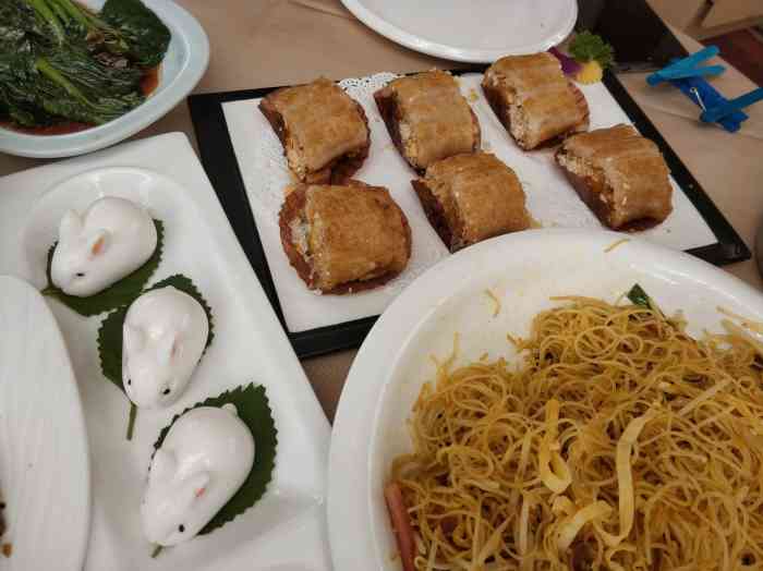 唐宴海鲜酒家-"唐宴海鲜酒家唐家新开的酒家~位置优越!