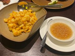 蟹粉手剥河虾仁-杭州西子湖四季酒店·金沙厅