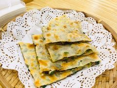 干菜肉麦饼-桐香园小笼包(百井坊巷店)