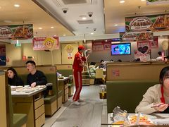 -海底捞火锅(金地广场生日主题店)