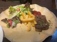 -The Cheebat 锌吧·Bistro(体育西店)