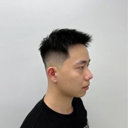 -海文先生国潮烫染男士理发馆