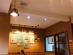 大堂-清真·穆巴拉克西餐厅(回民街店)