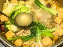 -一席地·本地鸡窝·杭帮鸡火锅(萧山银隆百货店)