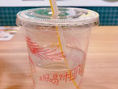 椰子水饮-麦当劳(百联西郊购物中心店)