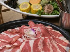 -老牌坊云南鱼豆花火锅(哈西万达店)