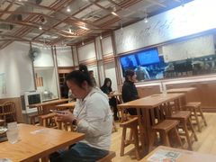 大堂-小满手工粉(上海文峰广场店)