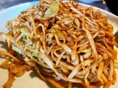-沪小胖小龙虾(淮海中路旗舰店)
