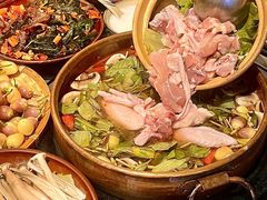 -阿山卓·野生菌火锅·纳西火塘烤肉