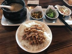 花生猪脚盅面-猪脚将军(花园路店)