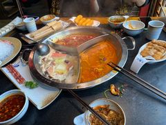 奔驰锅-大龙燚火锅(五一广场店)