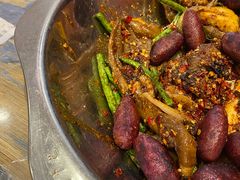 -嘎嘎鸭下巴·爆辣干锅(明教寺店)