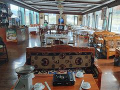 -鲁朗边巴次仁农家石锅