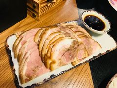 三少酱肘子-娄三少春饼·烤鸭(合生汇购物中心店)